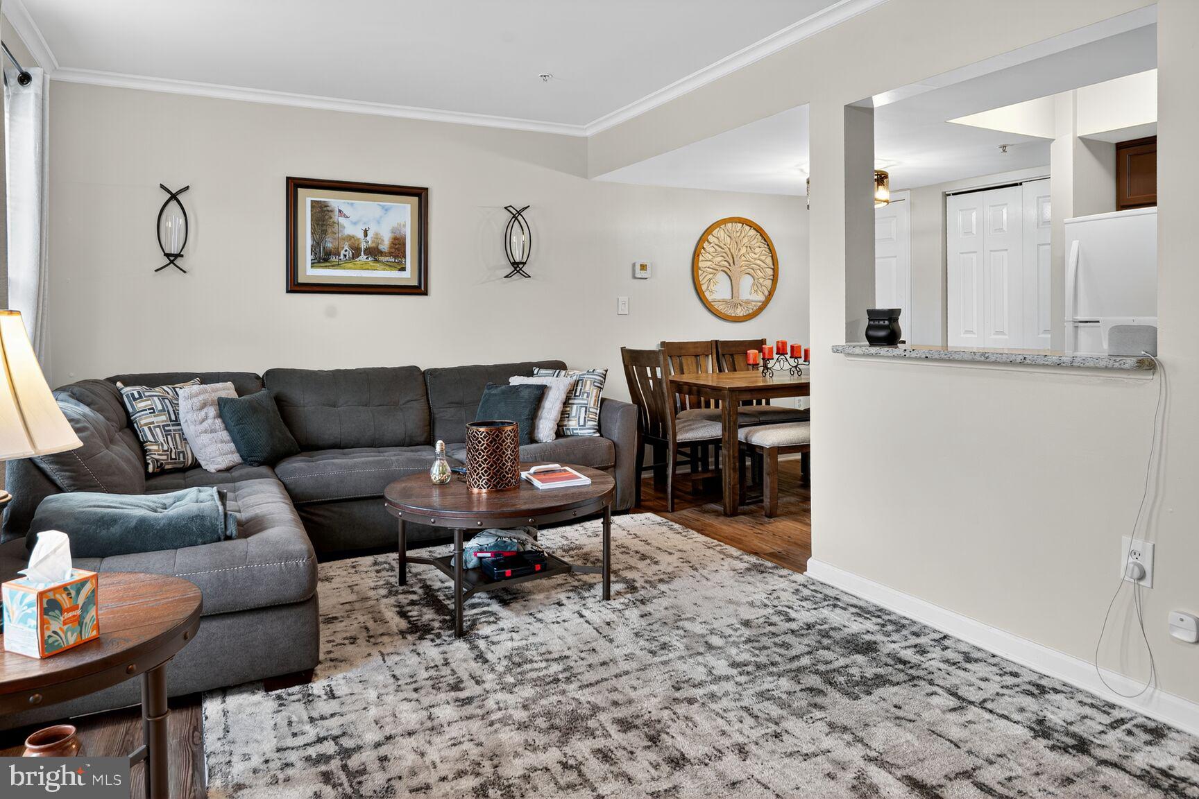 178 N ALTAMONT AVENUE