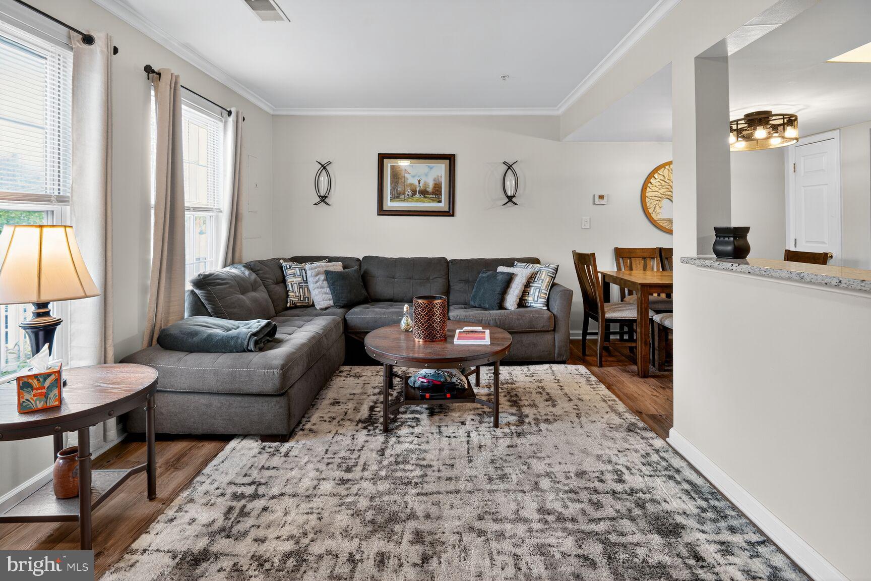 178 N ALTAMONT AVENUE