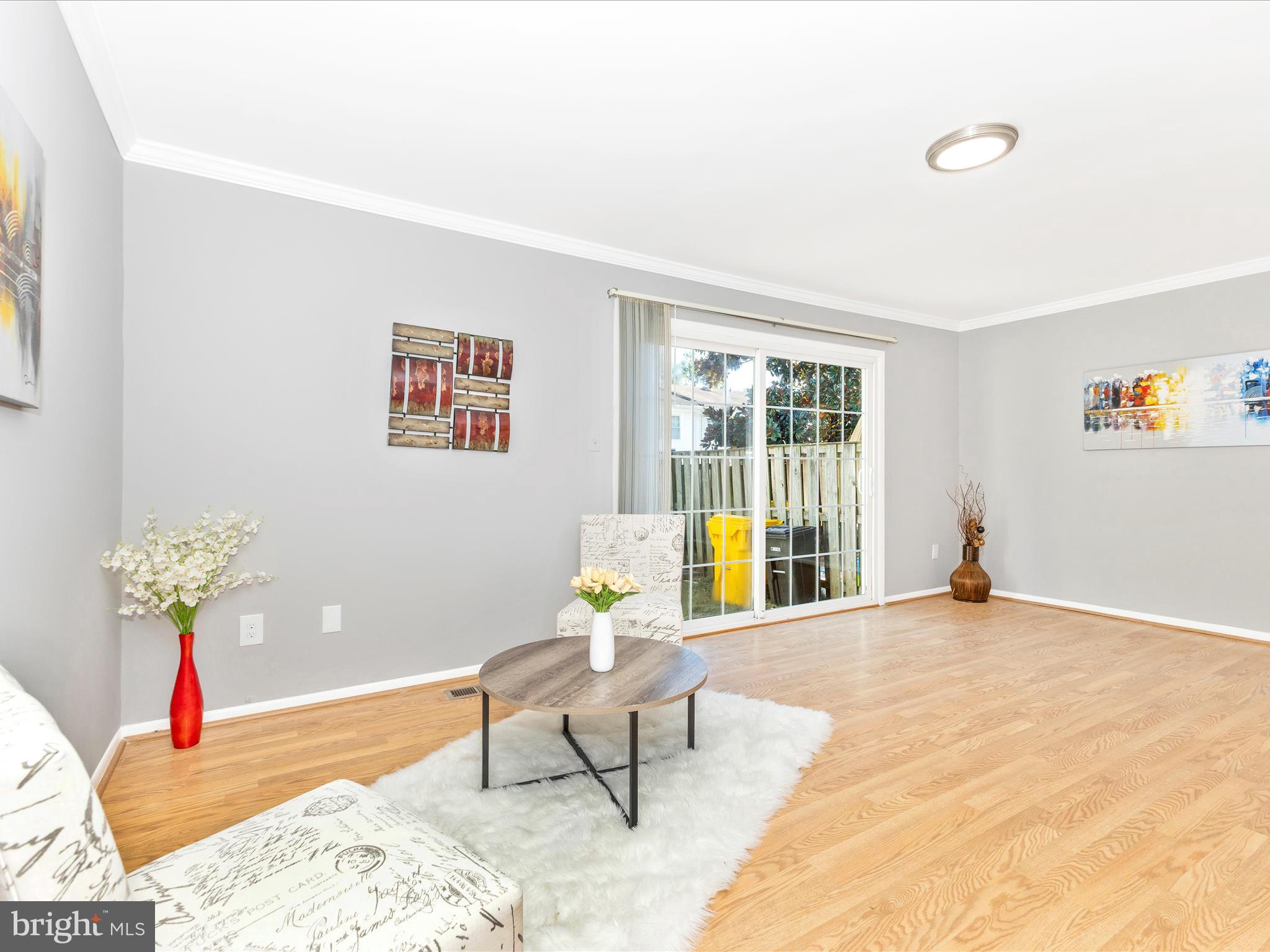 CROFTON SQUARE - Residential