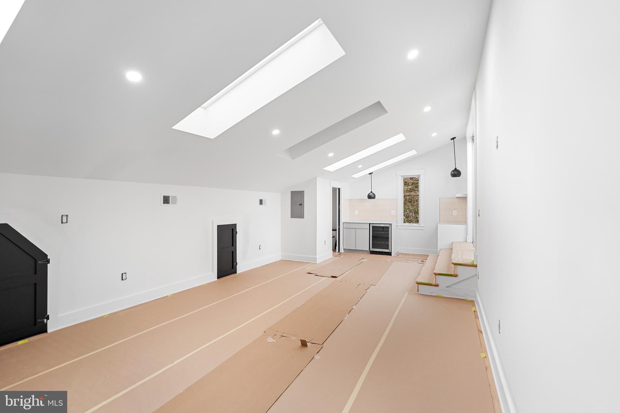 MANOR PARK - Residential