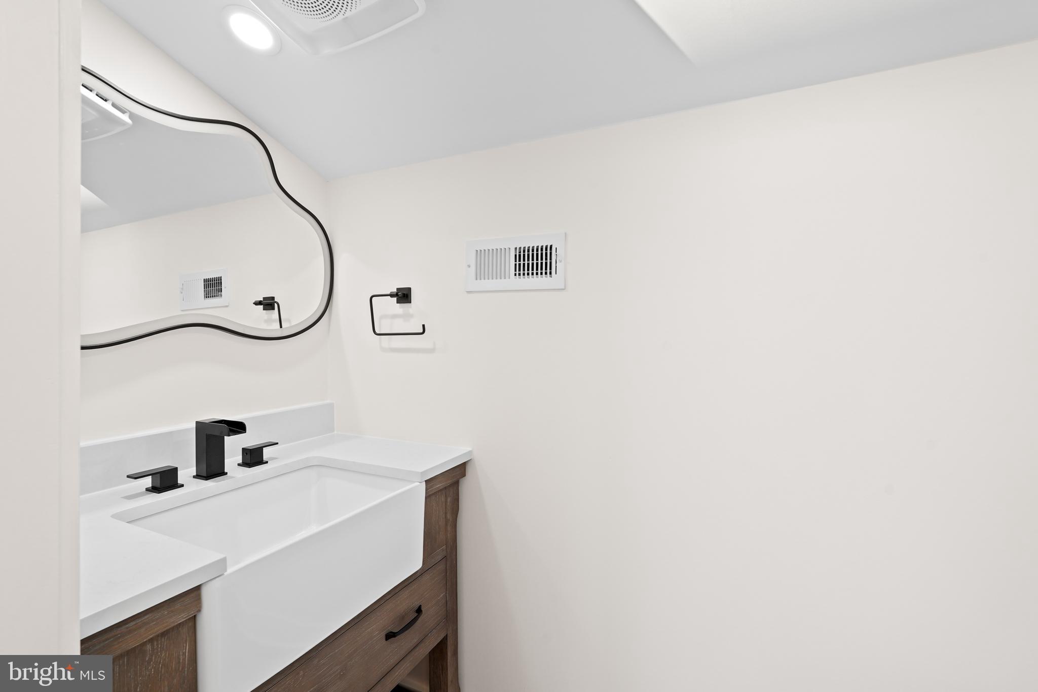 MANOR PARK - Residential