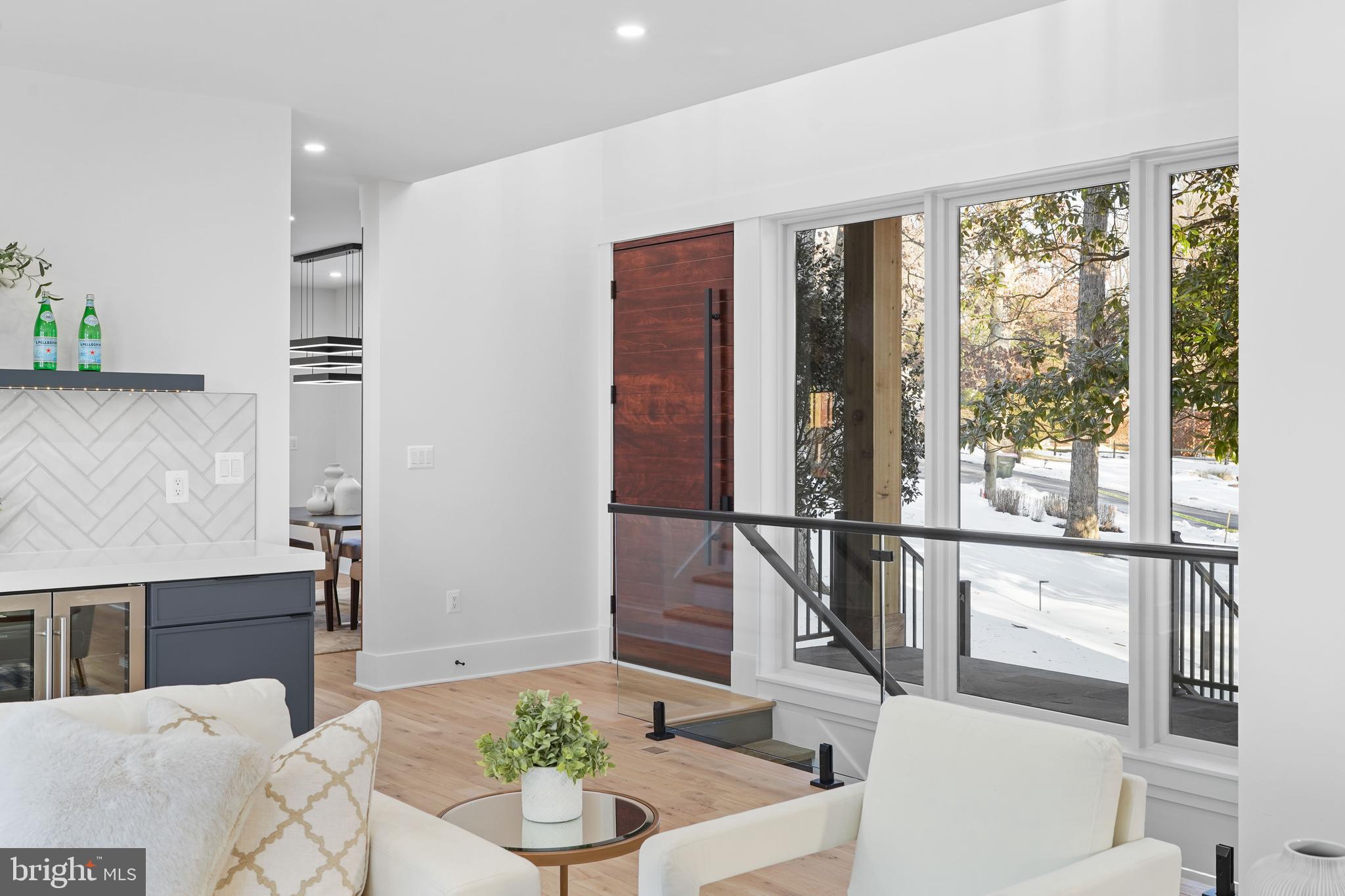 MANOR PARK - Residential