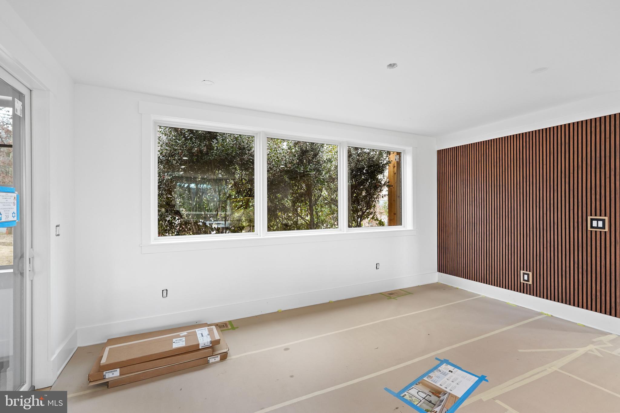 MANOR PARK - Residential