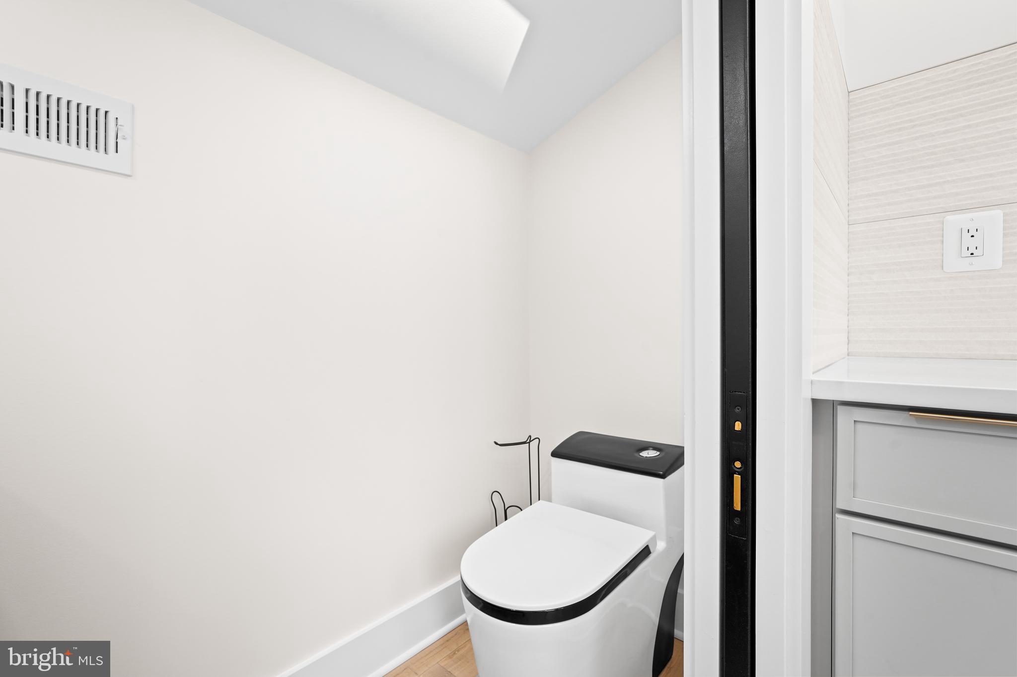 MANOR PARK - Residential