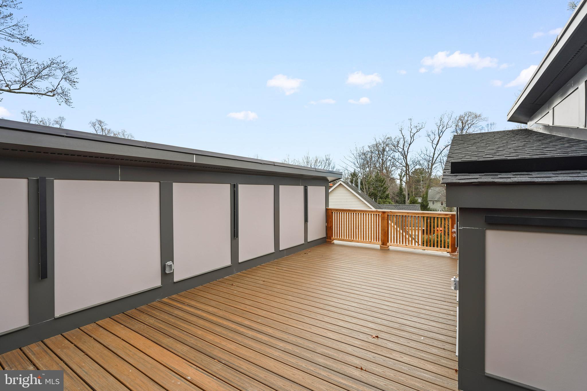 MANOR PARK - Residential