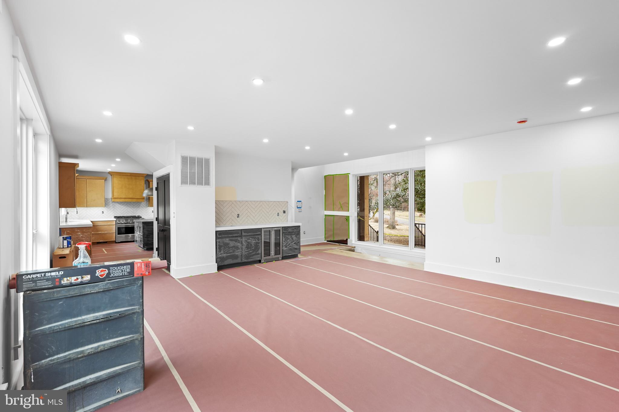 MANOR PARK - Residential