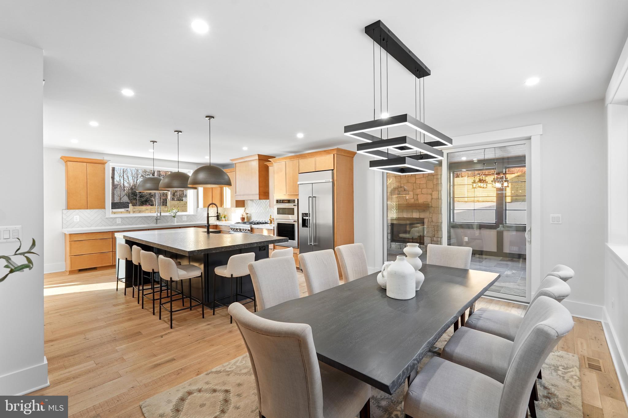 MANOR PARK - Residential