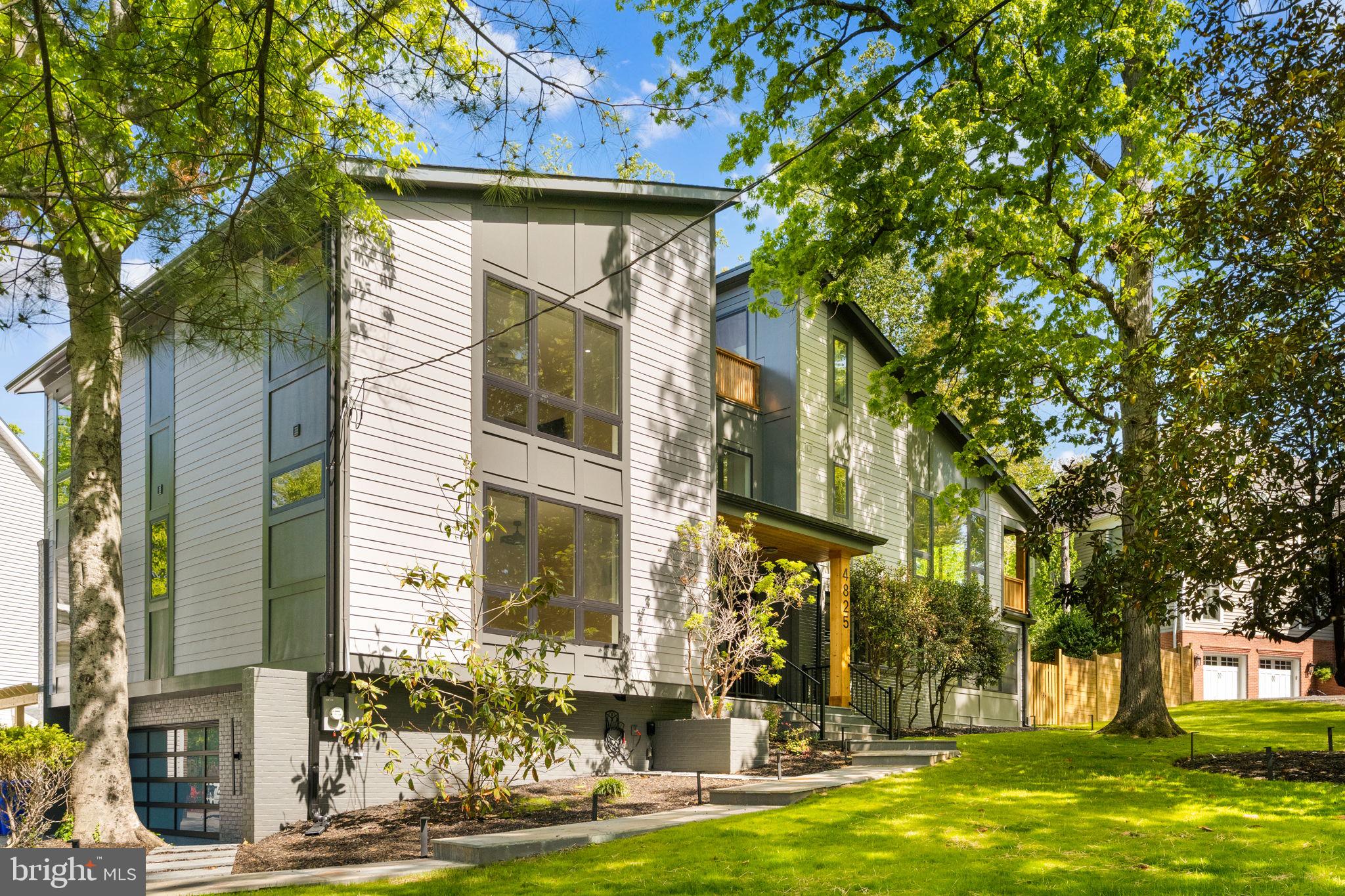 MANOR PARK - Residential