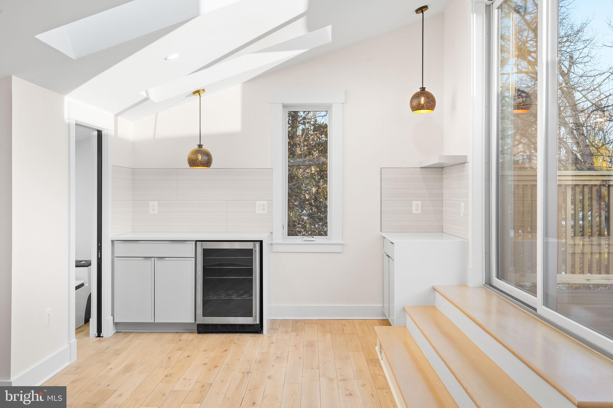 MANOR PARK - Residential