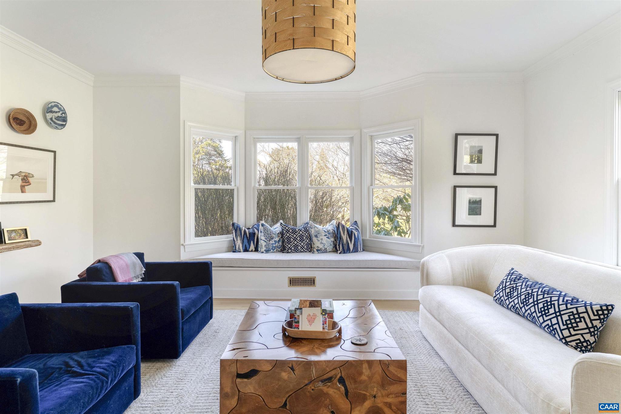 BEAU MONT FARM - Residential