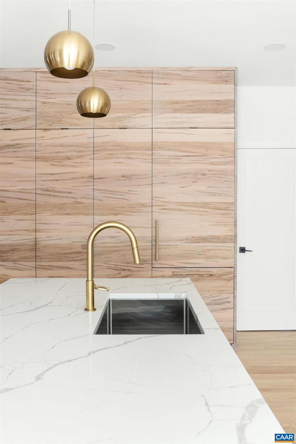 BEAU MONT FARM - Residential