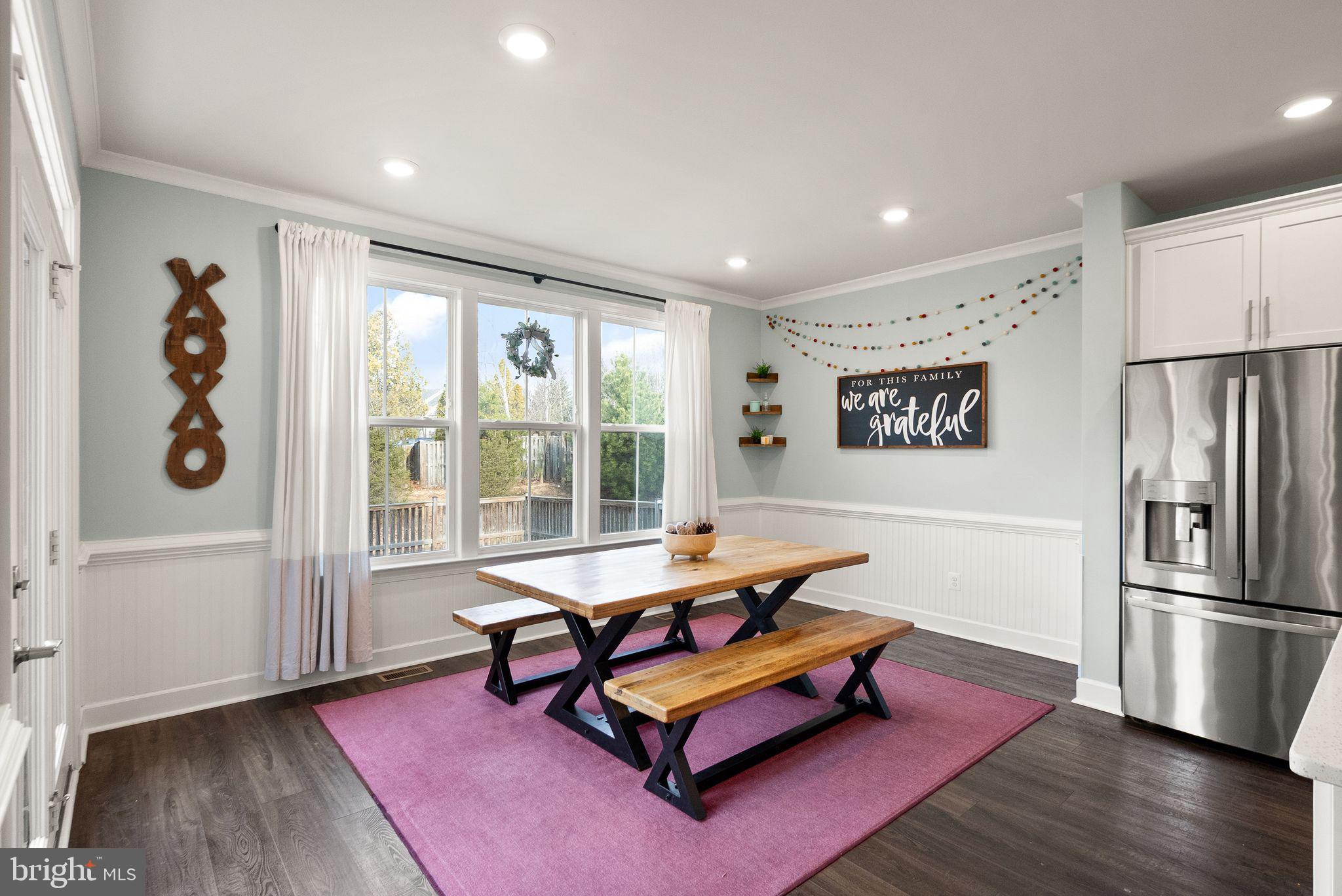 GILES OVERLOOK - Residential