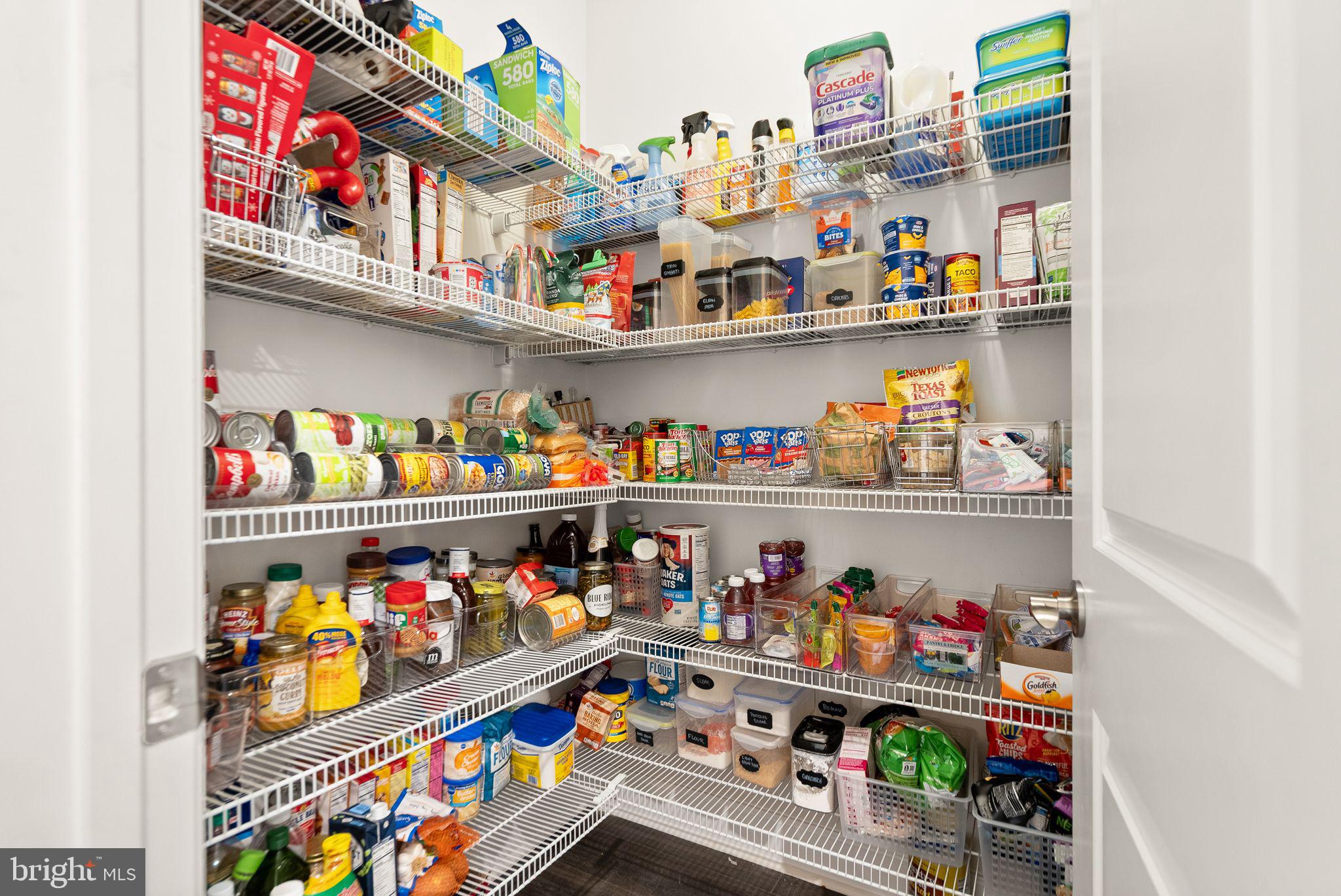 GILES OVERLOOK - Residential