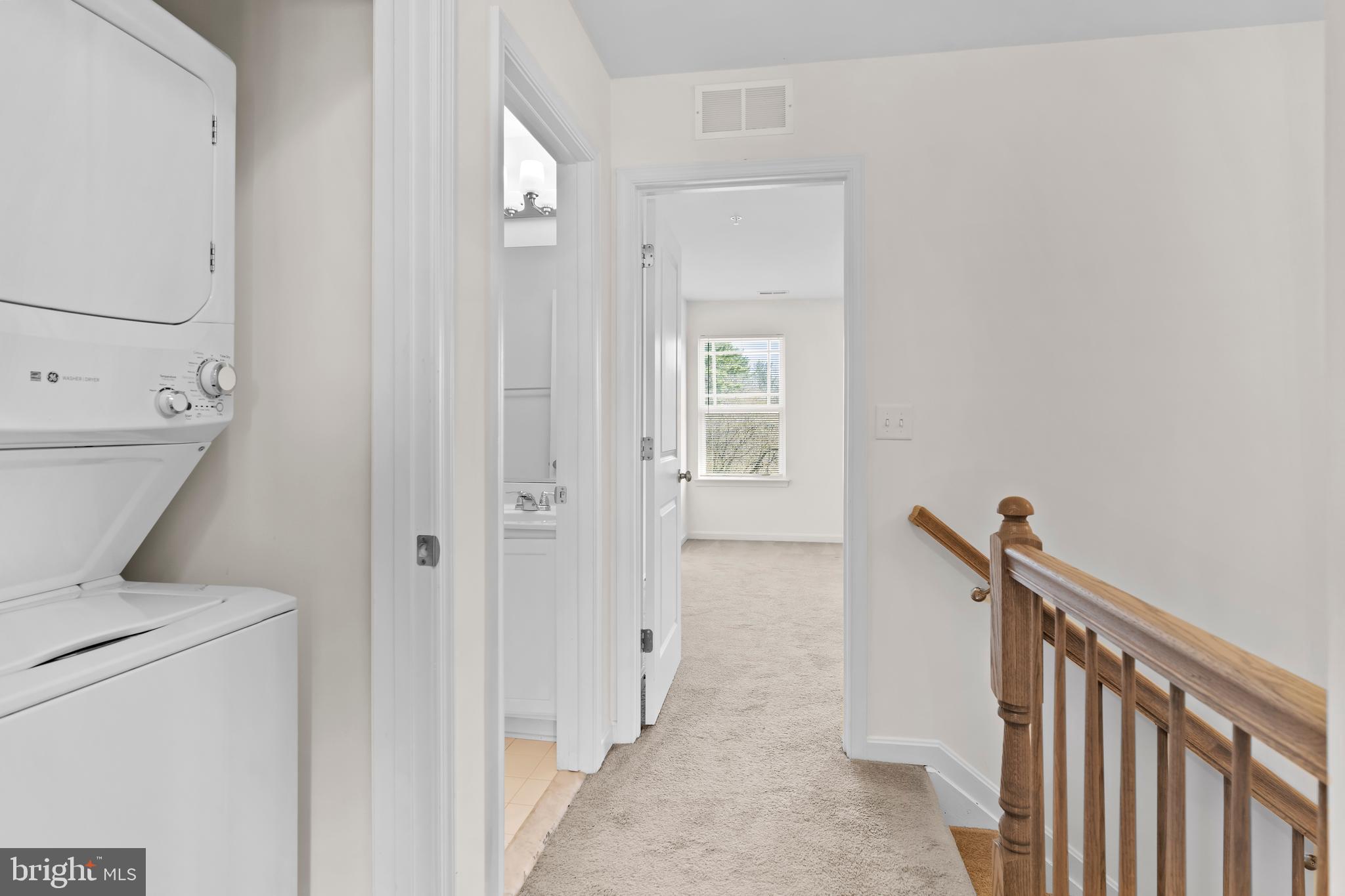 SUNSET TOWNHOMES - Residential