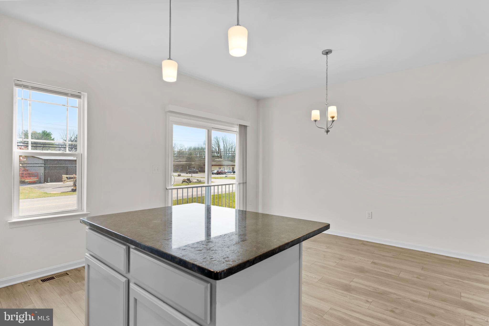 SUNSET TOWNHOMES - Residential