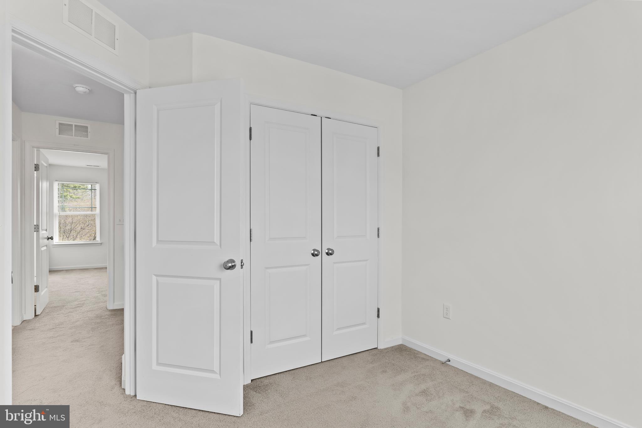 SUNSET TOWNHOMES - Residential