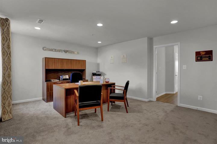 SUNSET TOWNHOMES - Residential