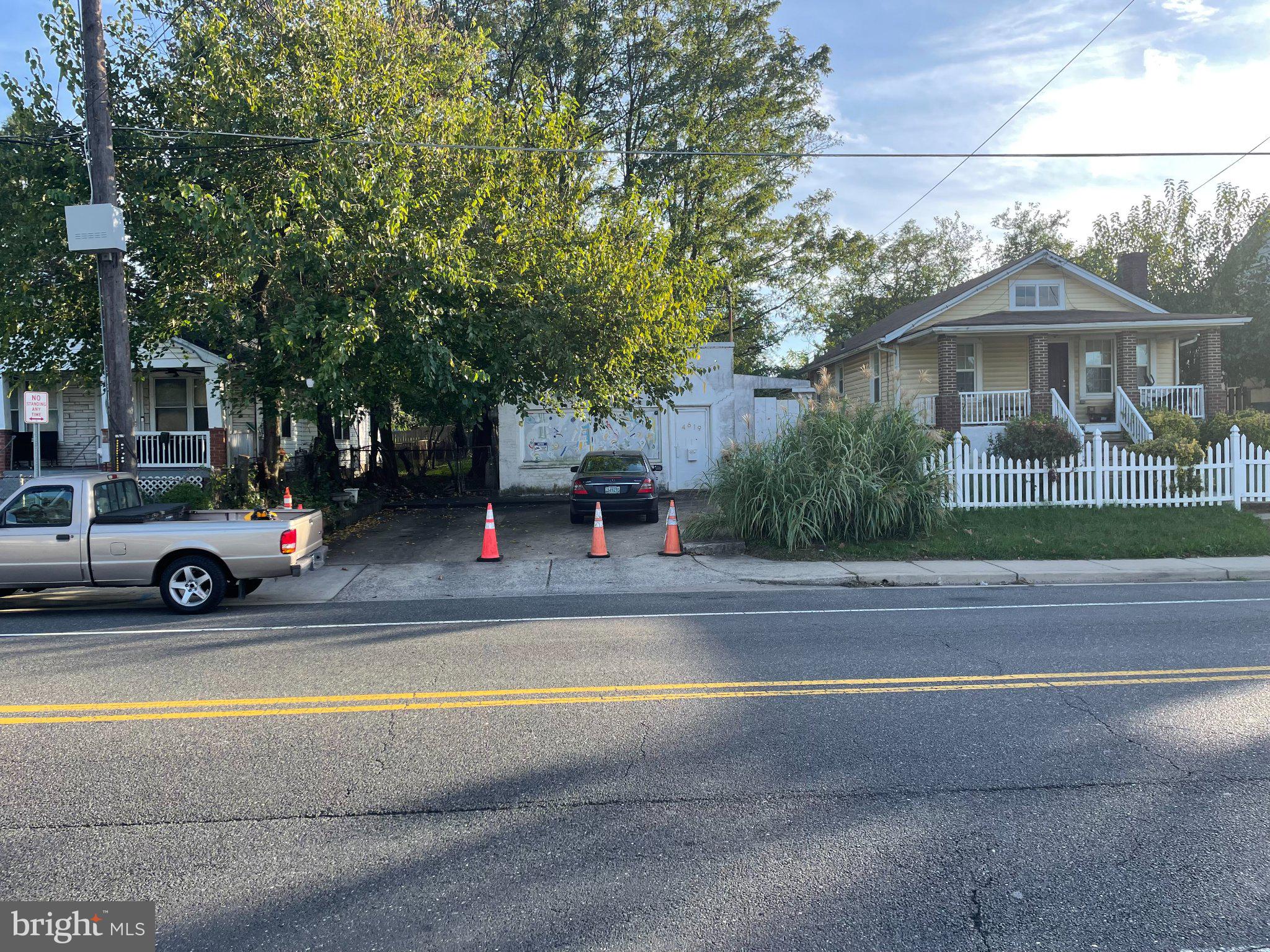 4619 ADDISON ROAD