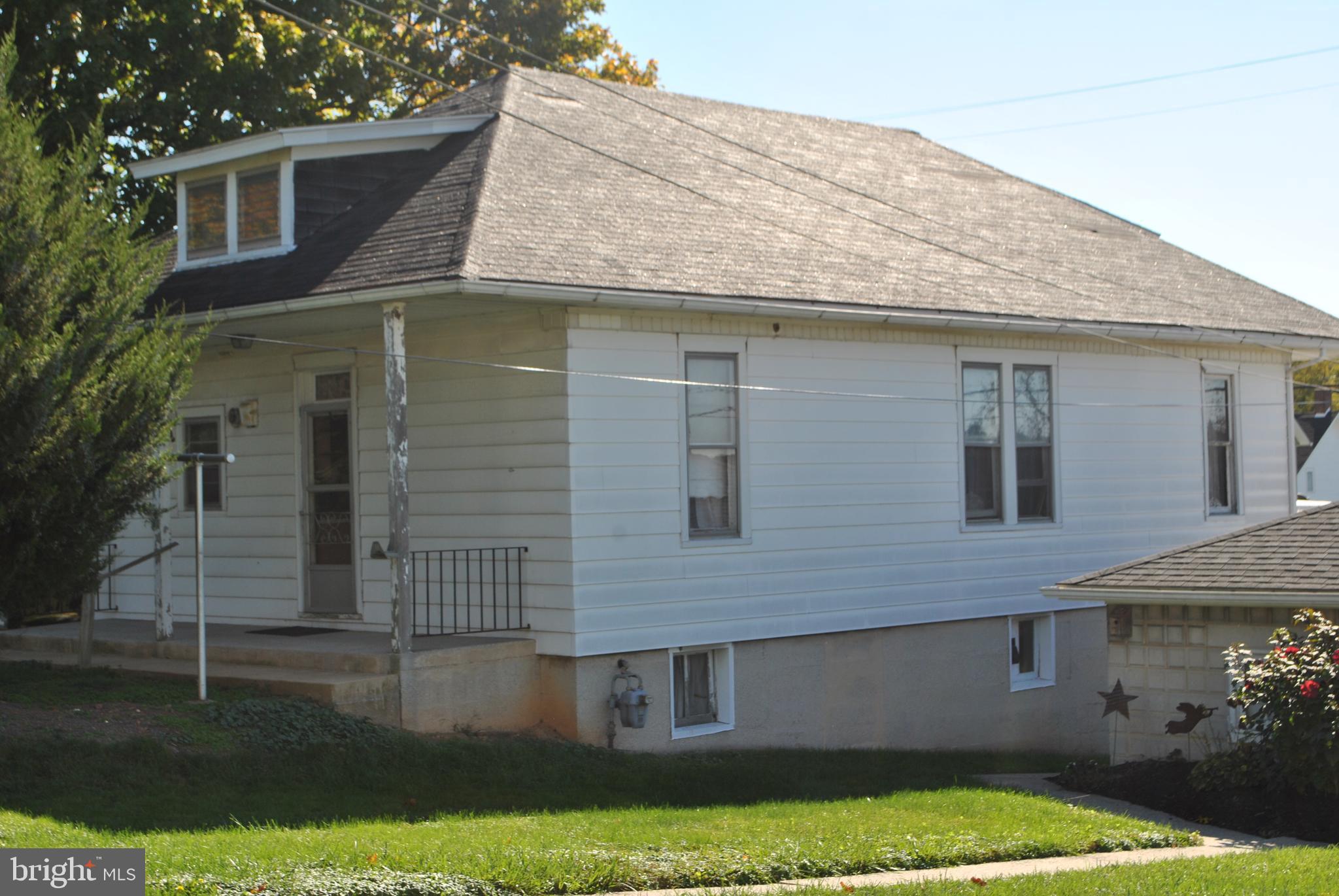 RED LION - Residential