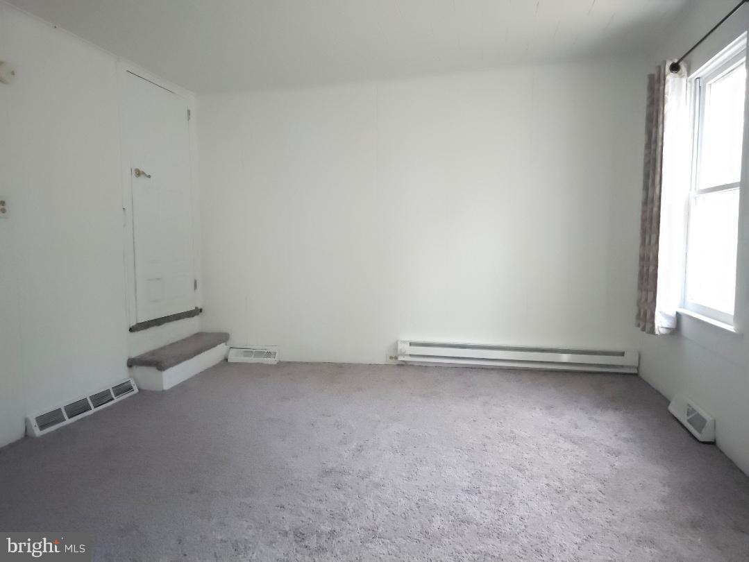 118 NW 3RD STREET