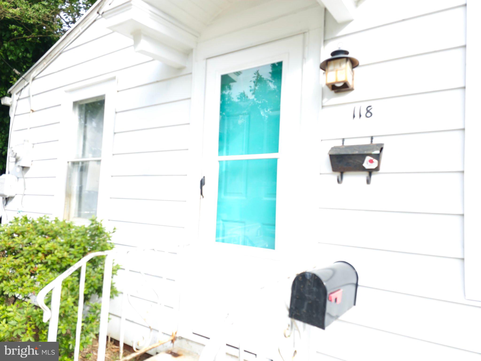 118 NW 3RD STREET