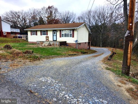 570 FOUNTAINHEAD DRIVE KEYSER WV 26726