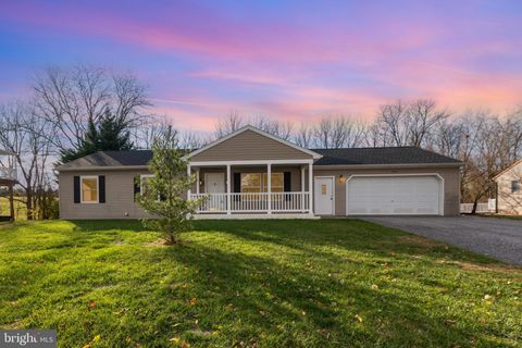 3076 HADLEY DRIVE YORK PA 17408