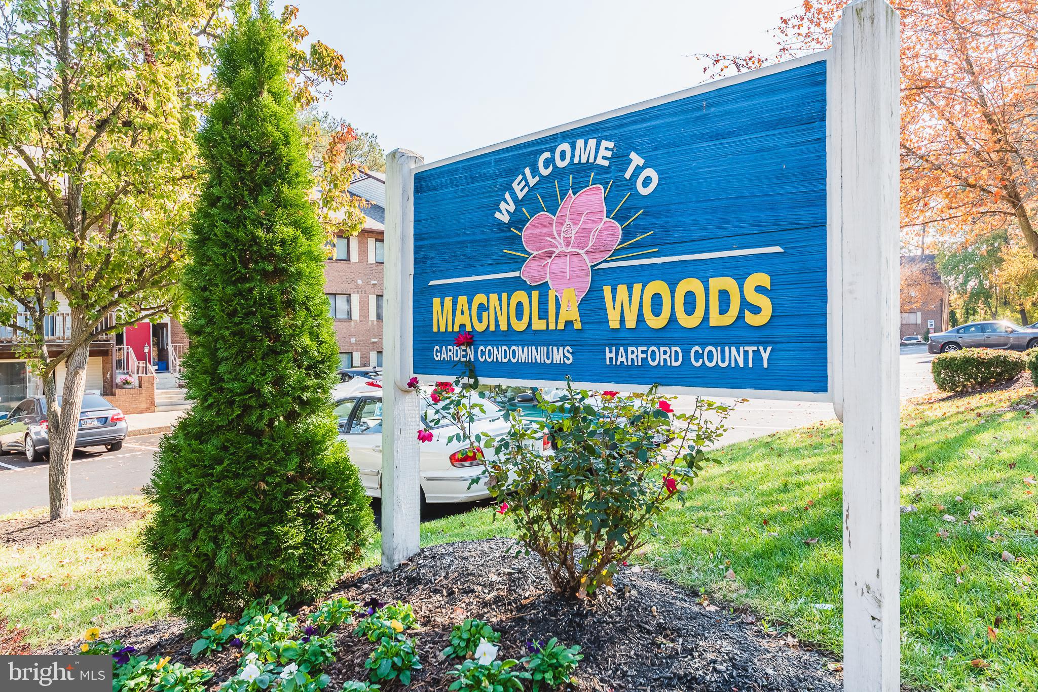 MAGNOLIA WOODS CONDOMINIUMS - Residential