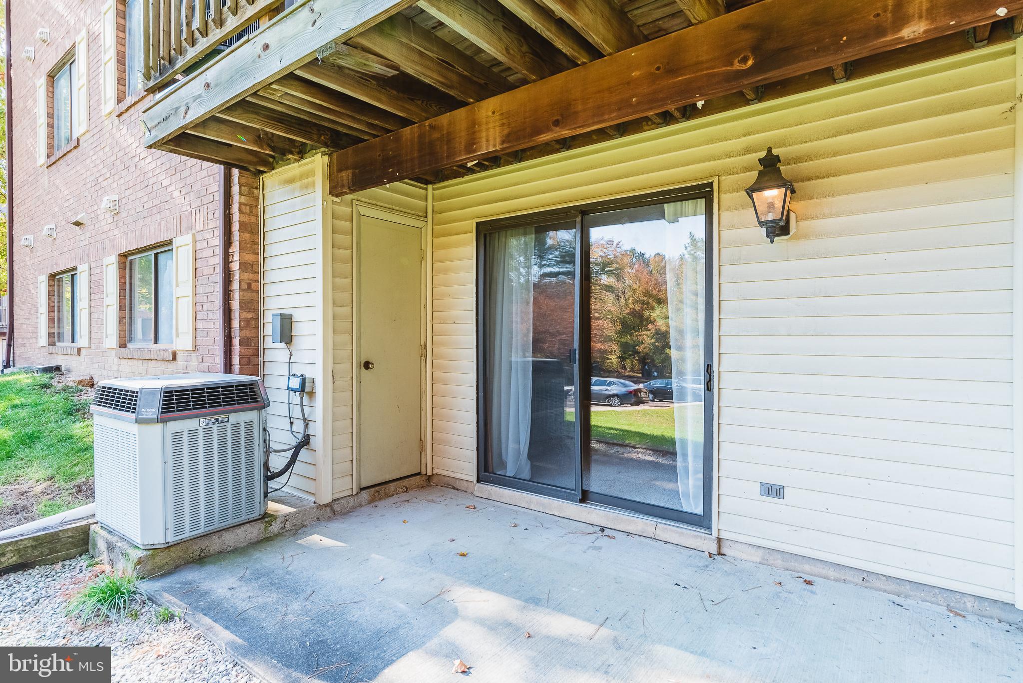 MAGNOLIA WOODS CONDOMINIUMS - Residential