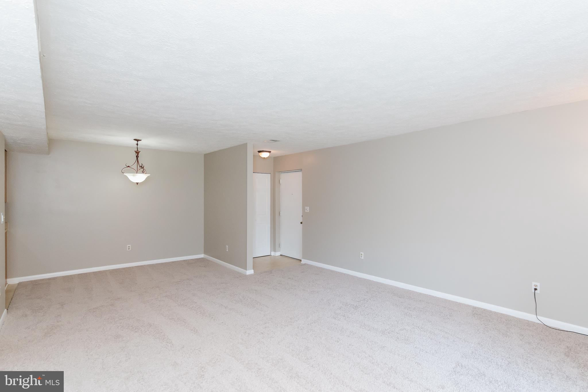 MAGNOLIA WOODS CONDOMINIUMS - Residential