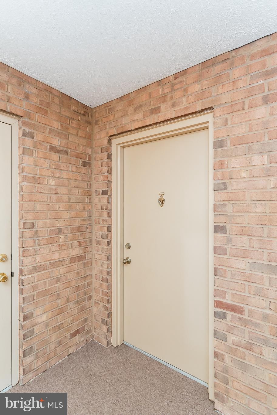 MAGNOLIA WOODS CONDOMINIUMS - Residential