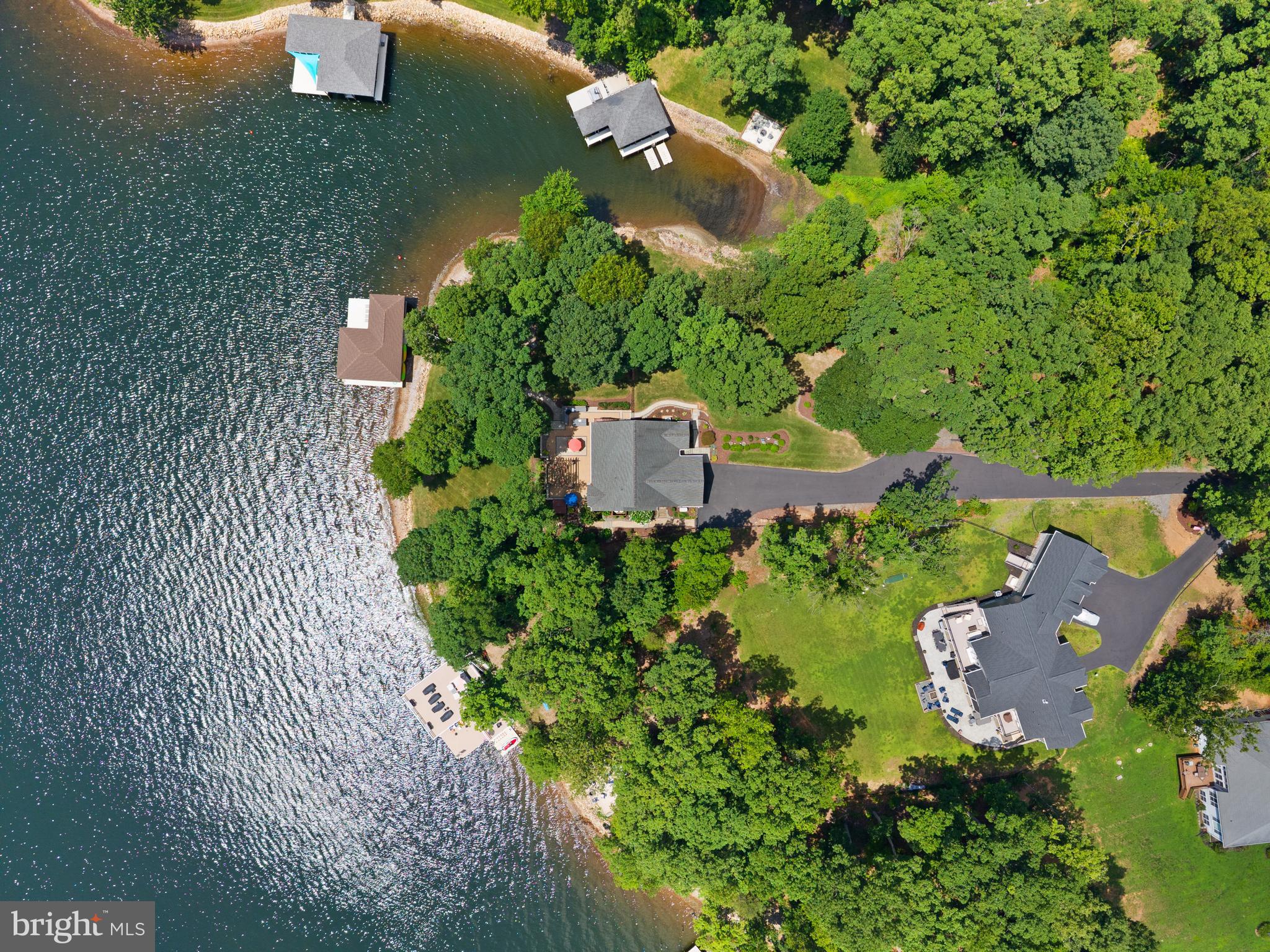 13420 BLACK WALNUT LANE