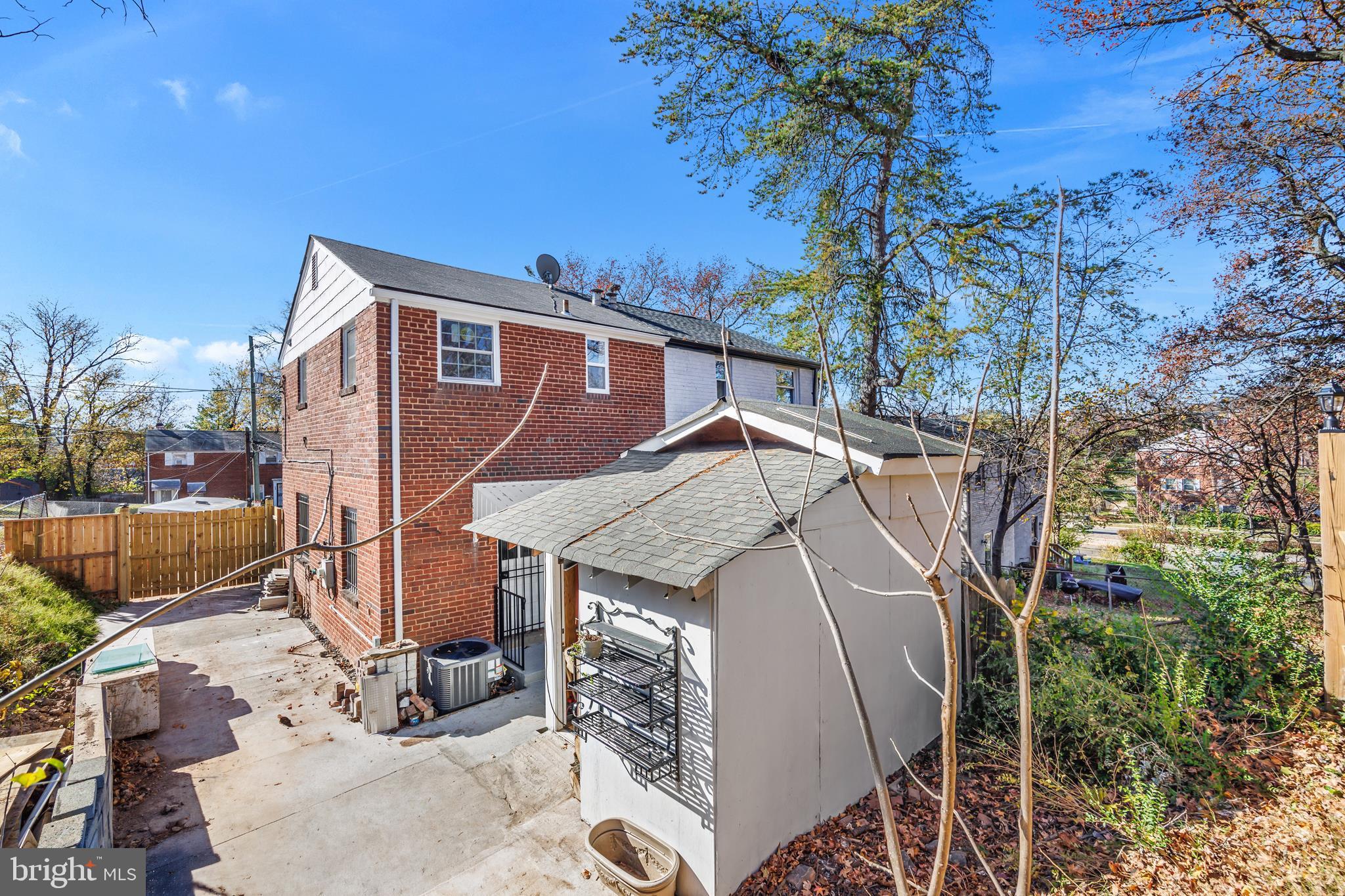 SEAT PLEASANT - Residential