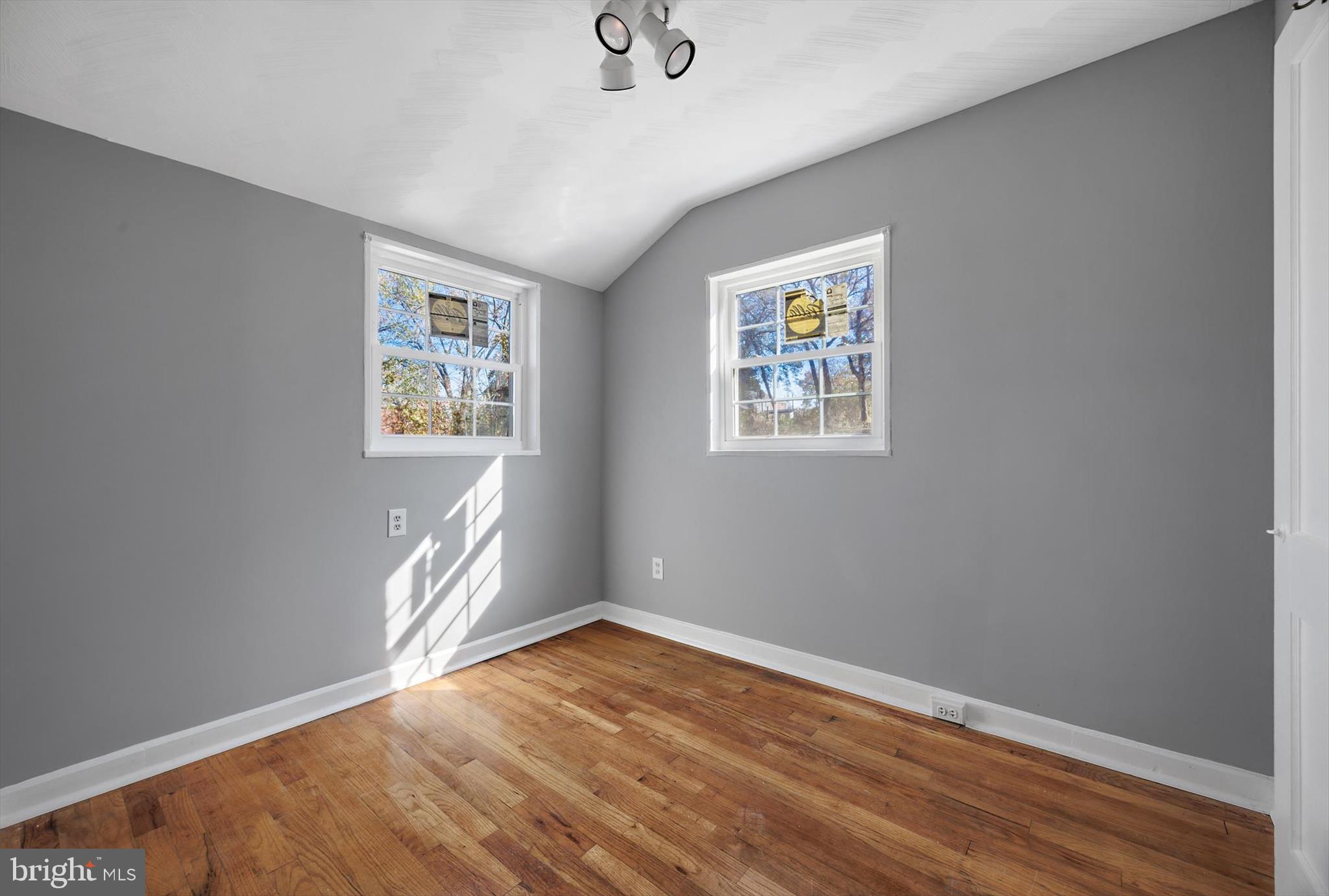 SEAT PLEASANT - Residential