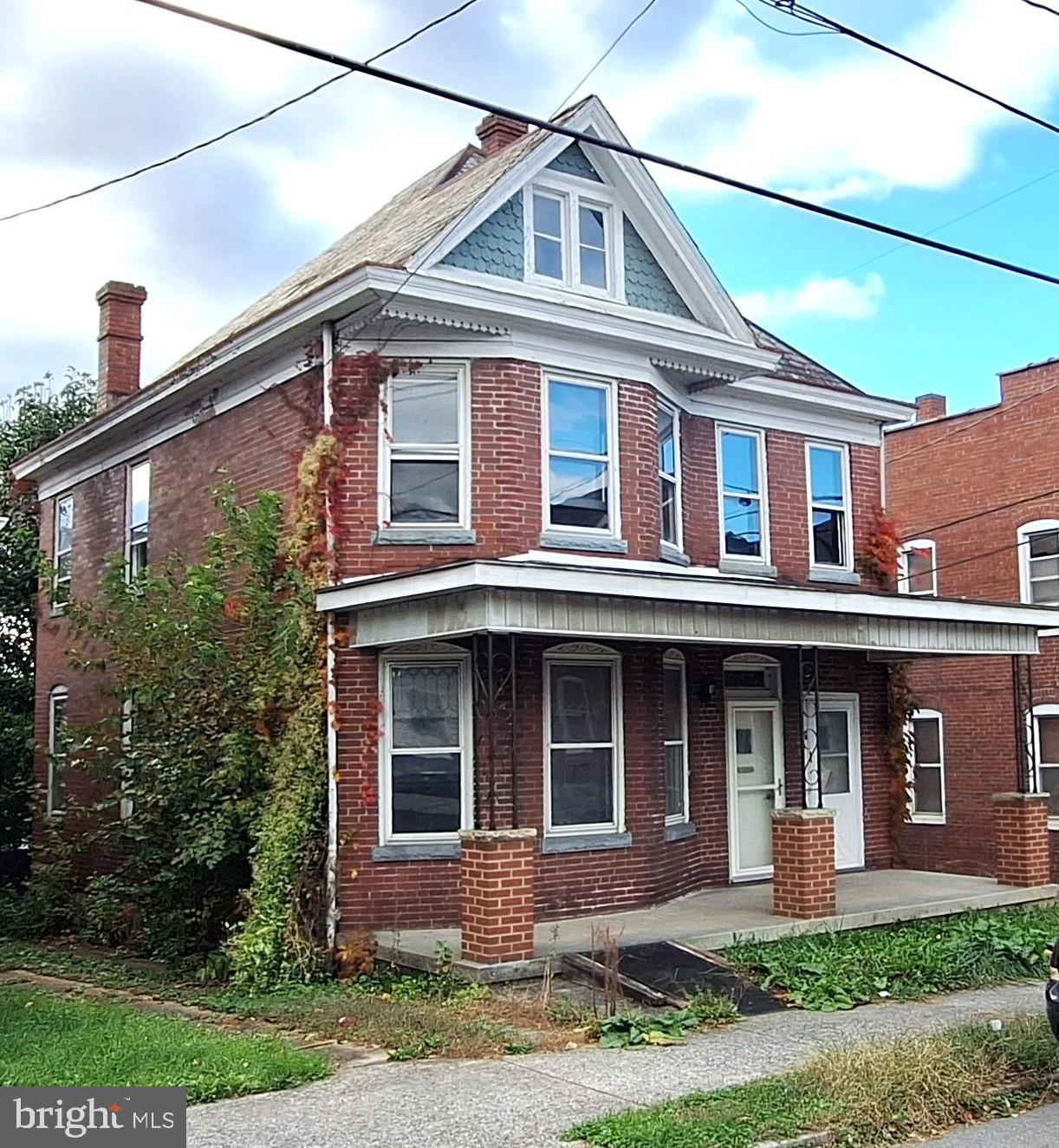 SOUTH END - Residential