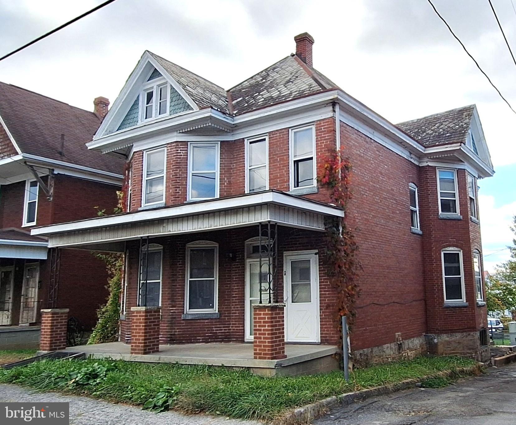 SOUTH END - Residential