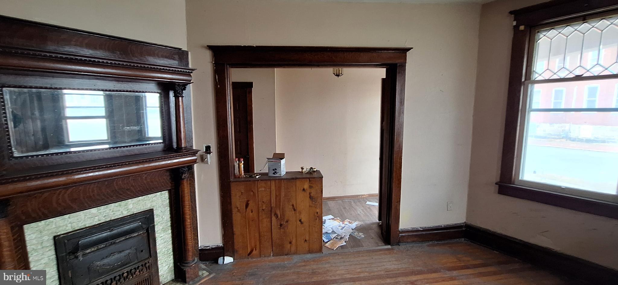 SOUTH END - Residential