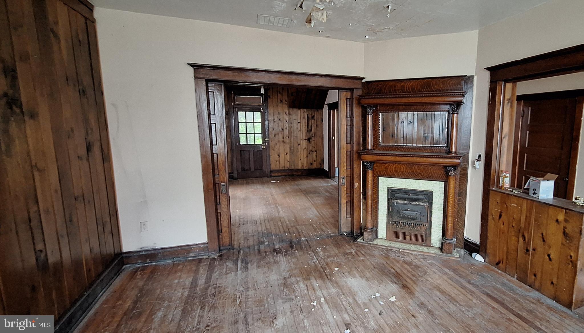 SOUTH END - Residential