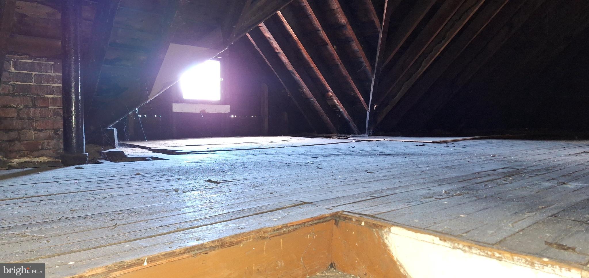 SOUTH END - Residential