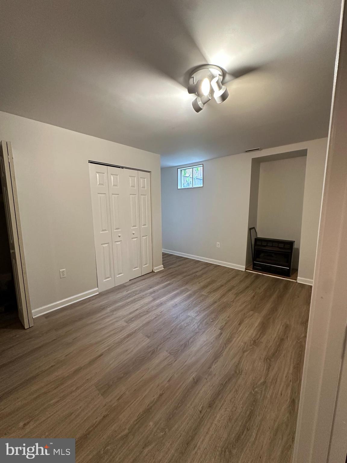 VILLAGE AT SHERANDO - Residential Lease