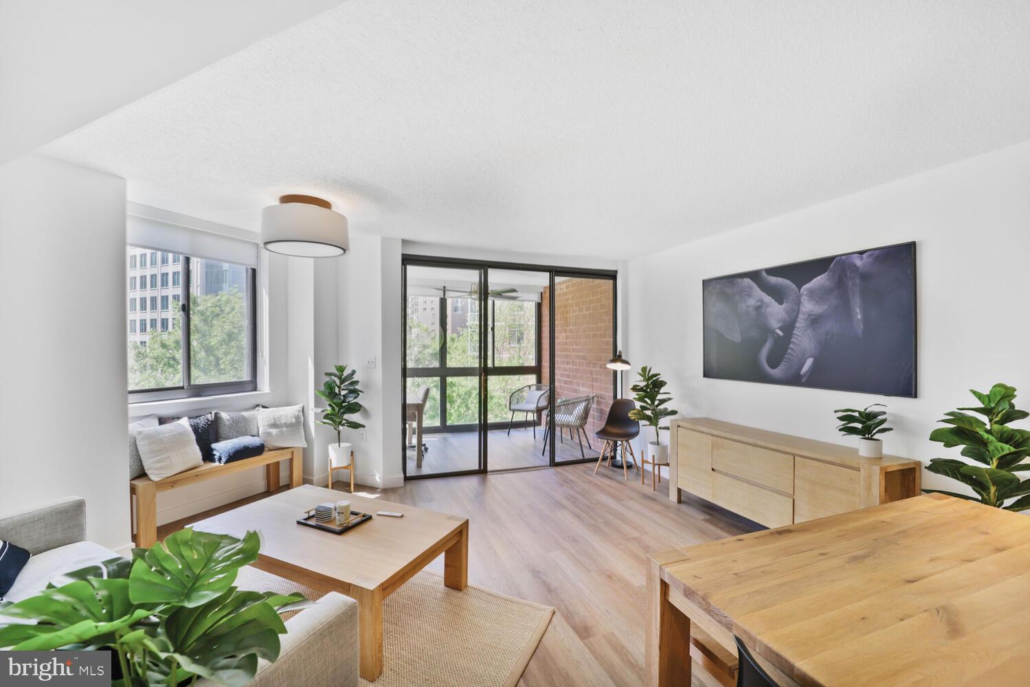 EASTVIEW AT BALLSTON METRO - Residential