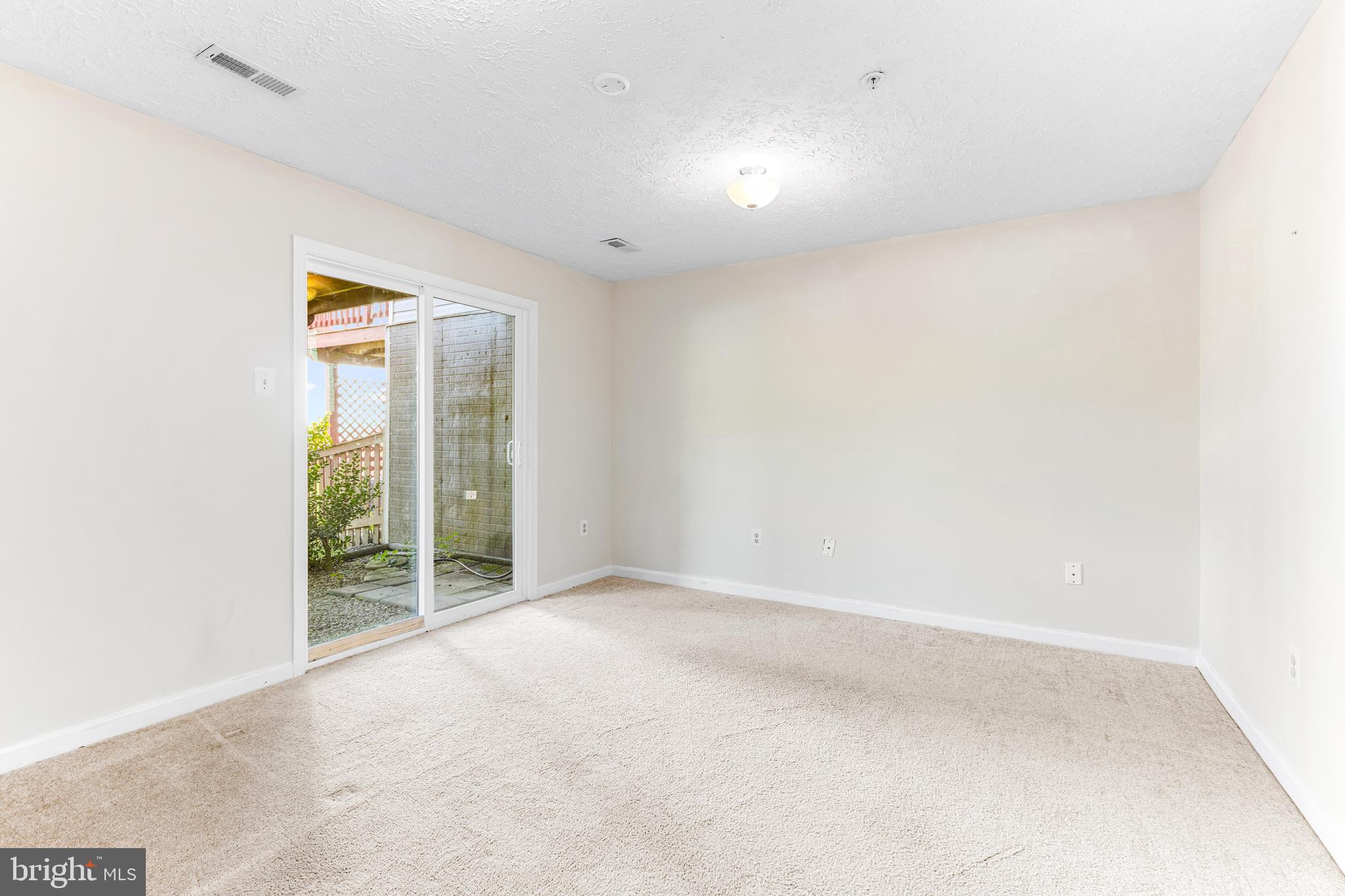 HICKORY OVERLOOK - Residential