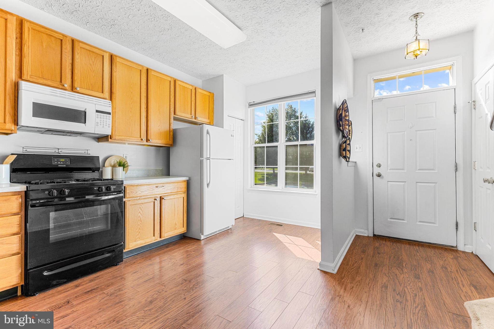 HICKORY OVERLOOK - Residential