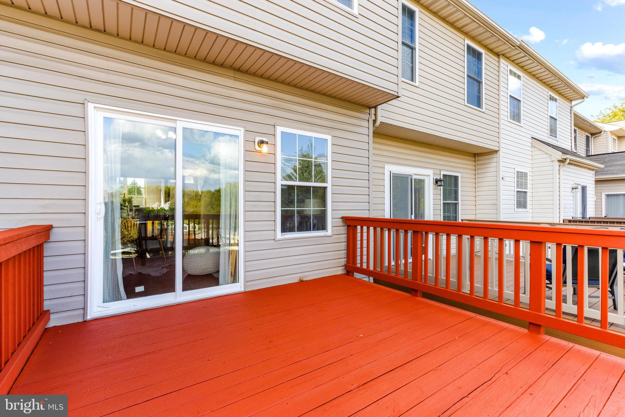 HICKORY OVERLOOK - Residential