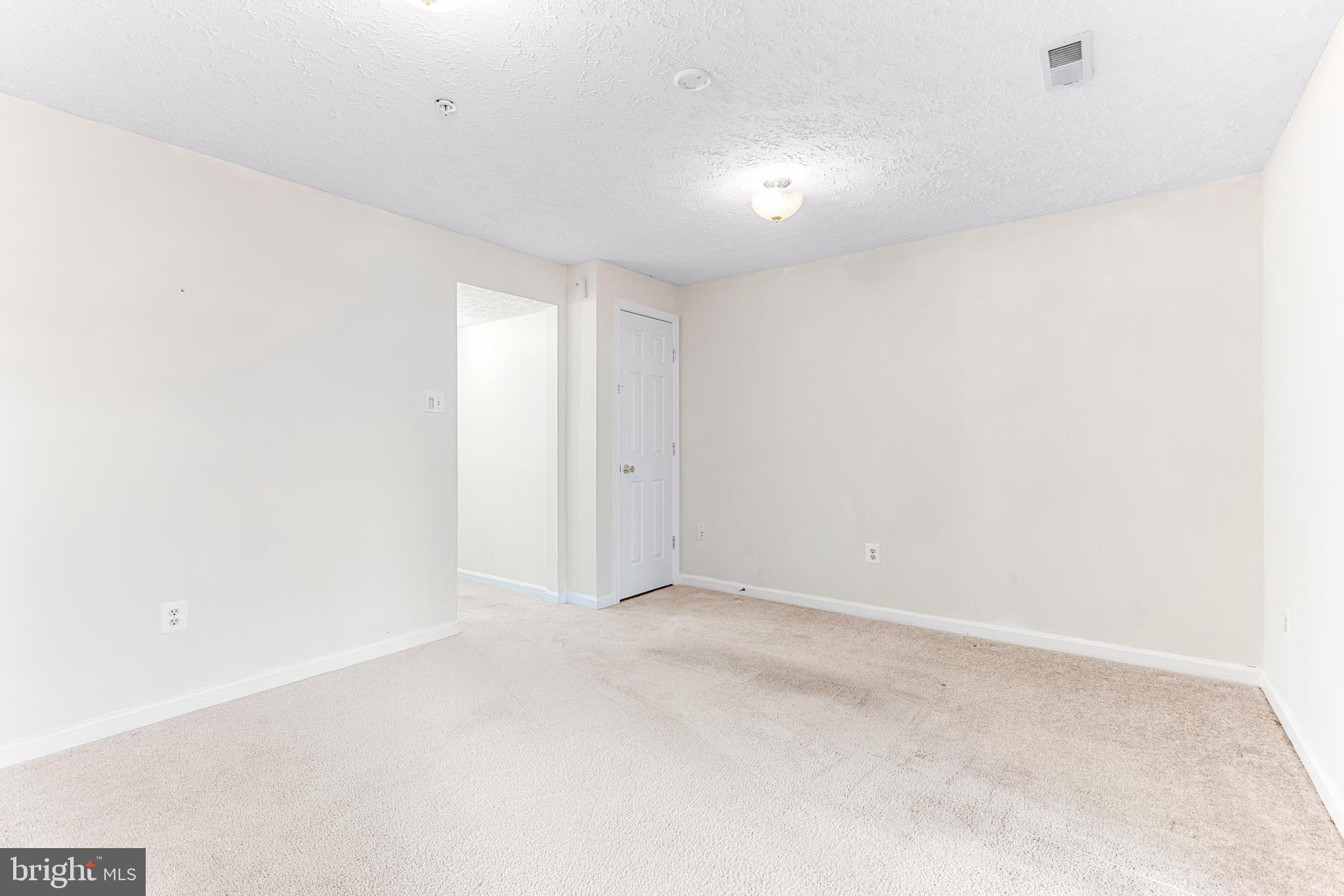 HICKORY OVERLOOK - Residential