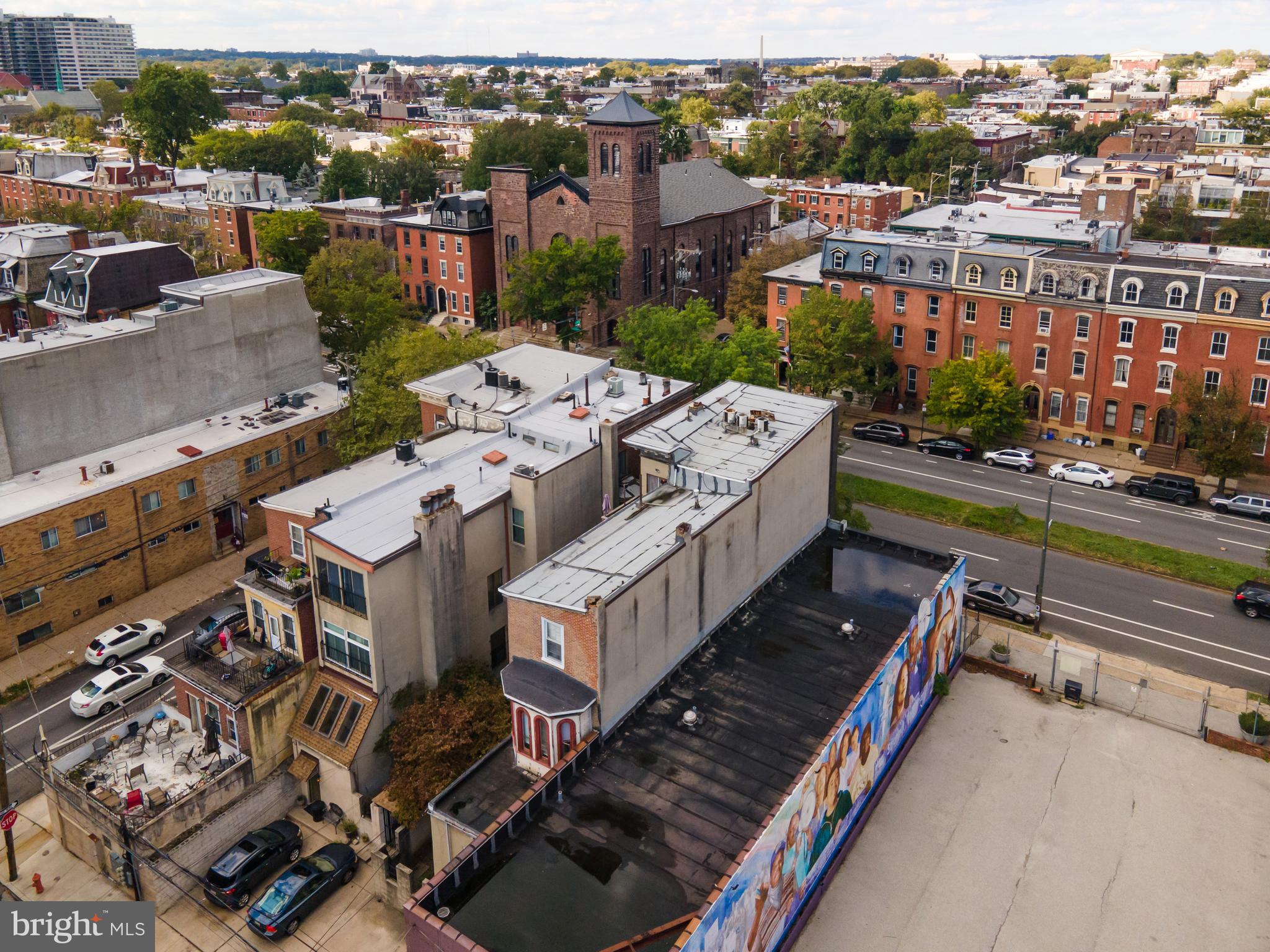 FAIRMOUNT - Residential Income