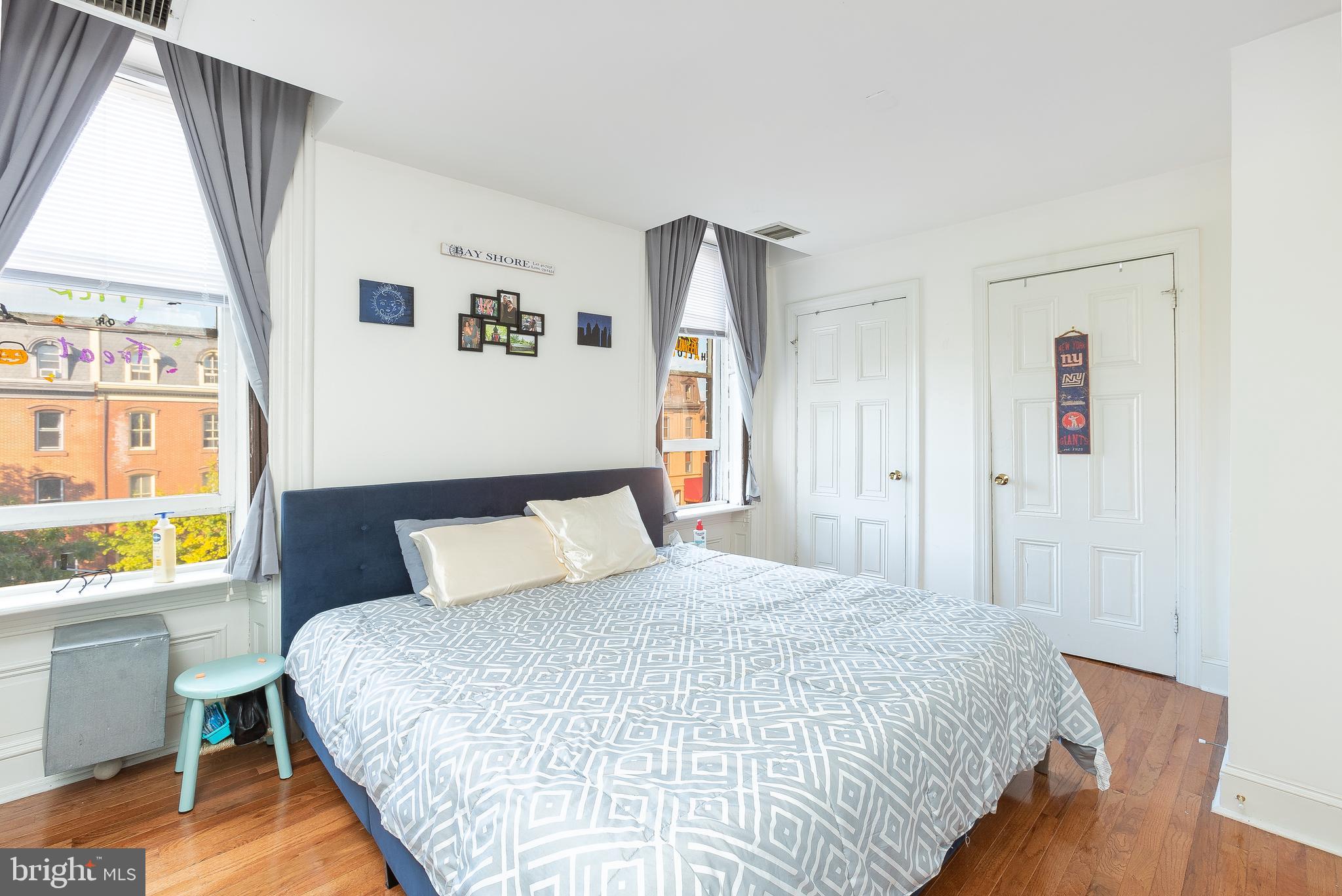 FAIRMOUNT - Residential Income