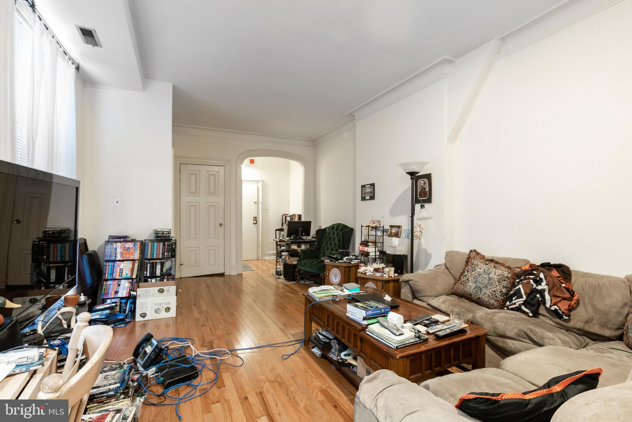 FAIRMOUNT - Residential Income