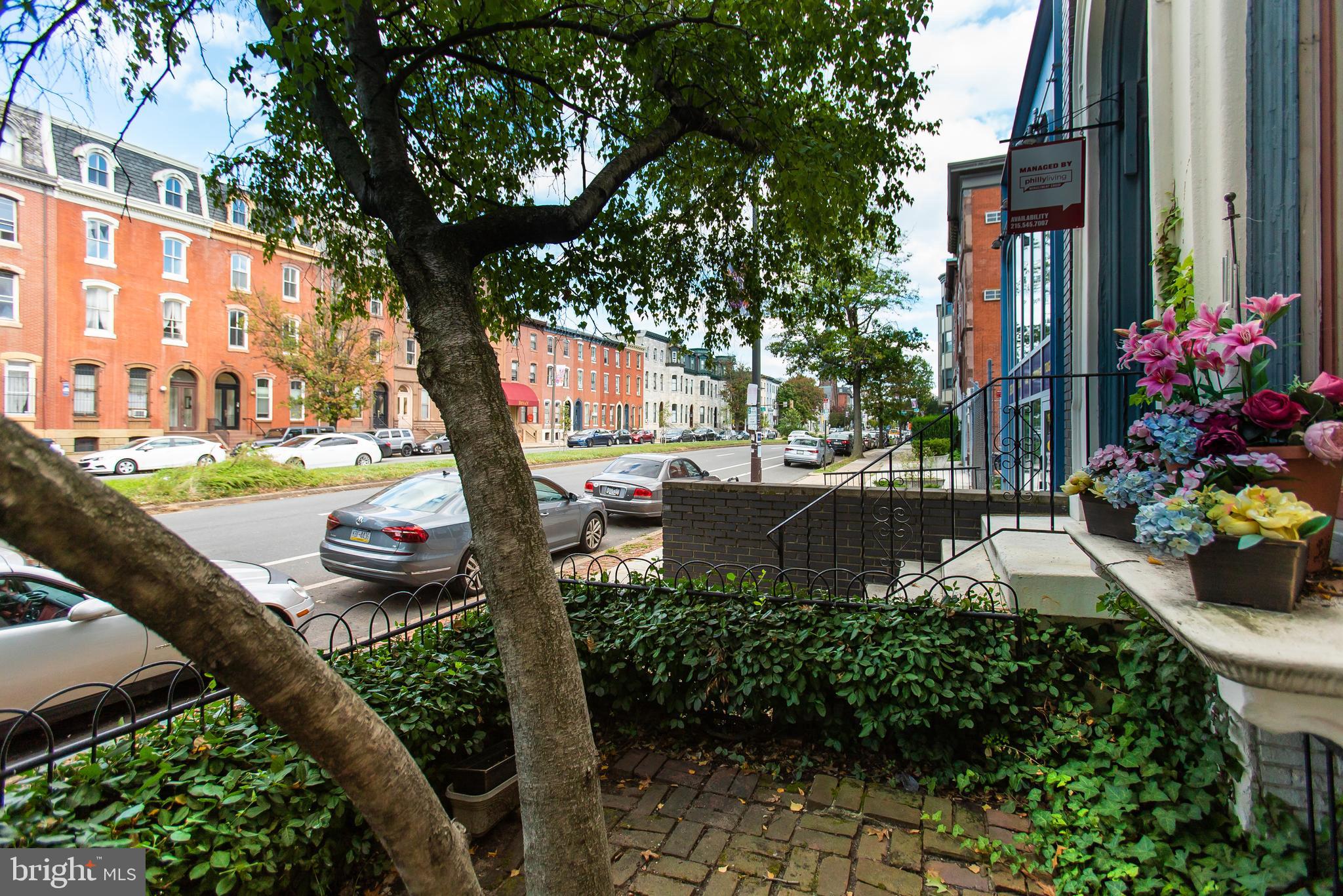 FAIRMOUNT - Residential Income