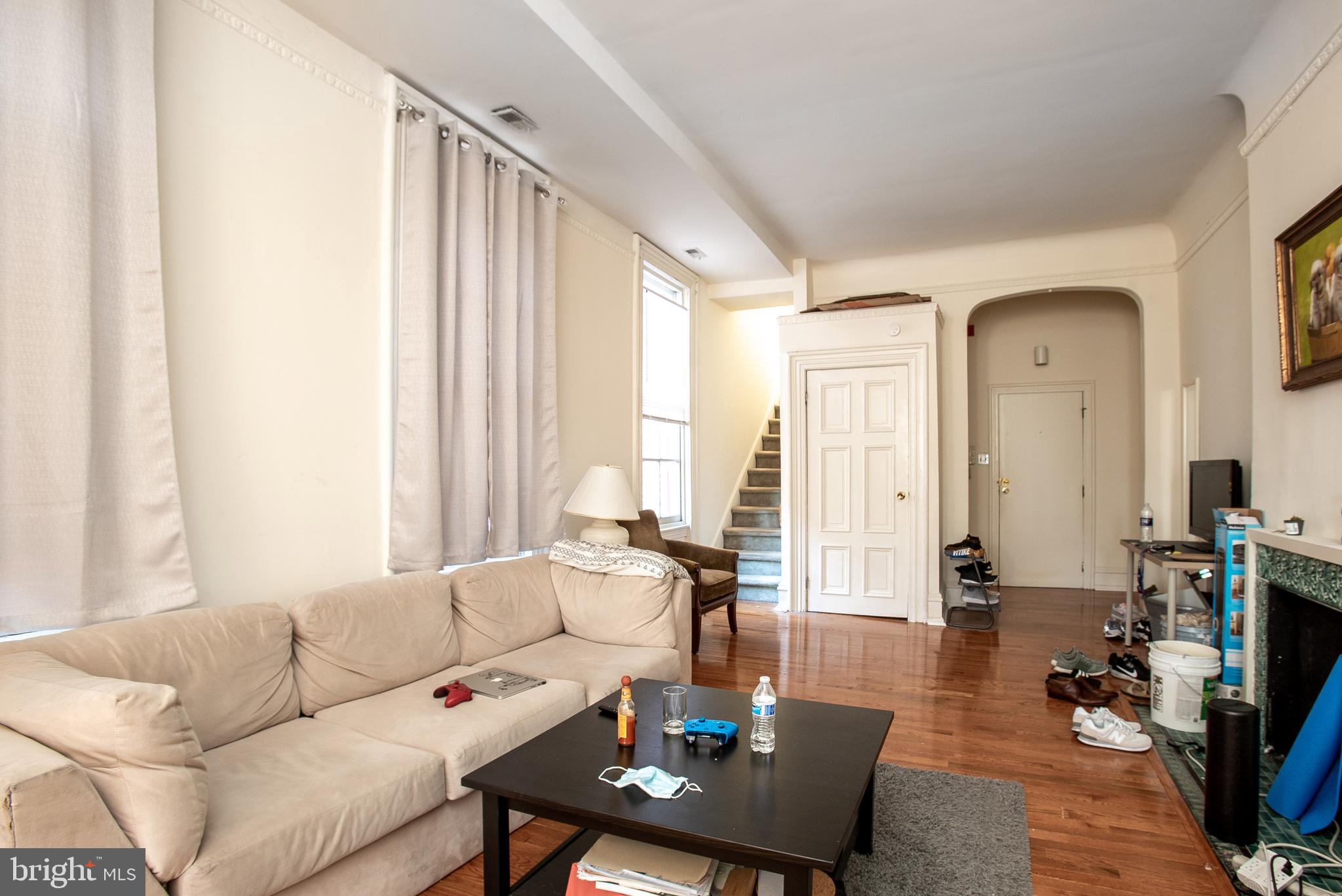 FAIRMOUNT - Residential Income